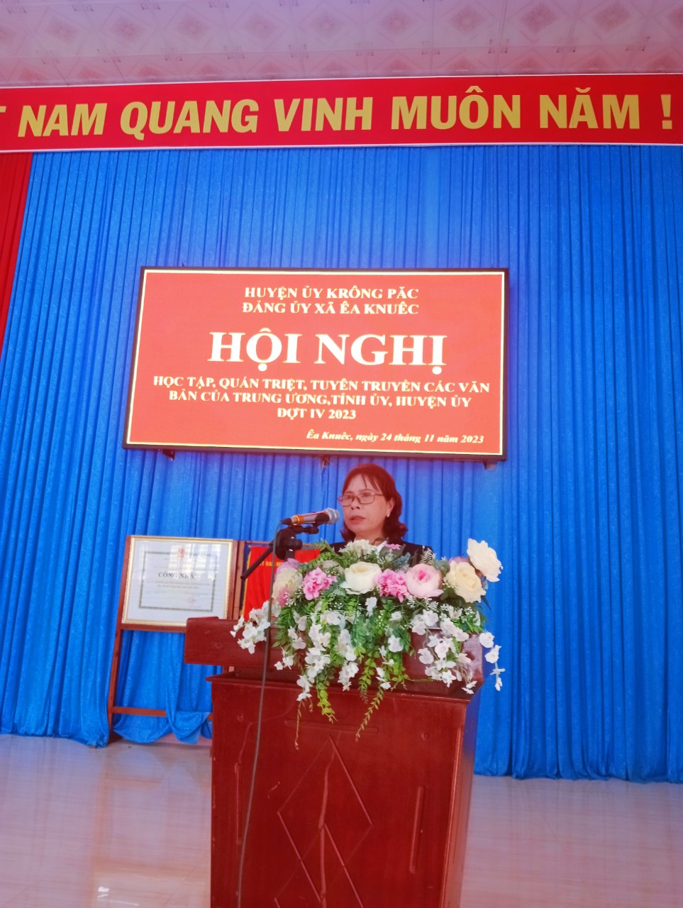 ĐẢNG UỶ XÃ ÊA KNUÊC TỔ CHỨC HỘI NGHỊ HỌC TẬP, QUÁN TRIỆT, TUYÊN TRUYỀN CÁC VĂN BẢN CỦA TRUNG ƯƠNG, TỈNH UỶ, HUYỆN UỶ ĐỢT IV NĂM 2023